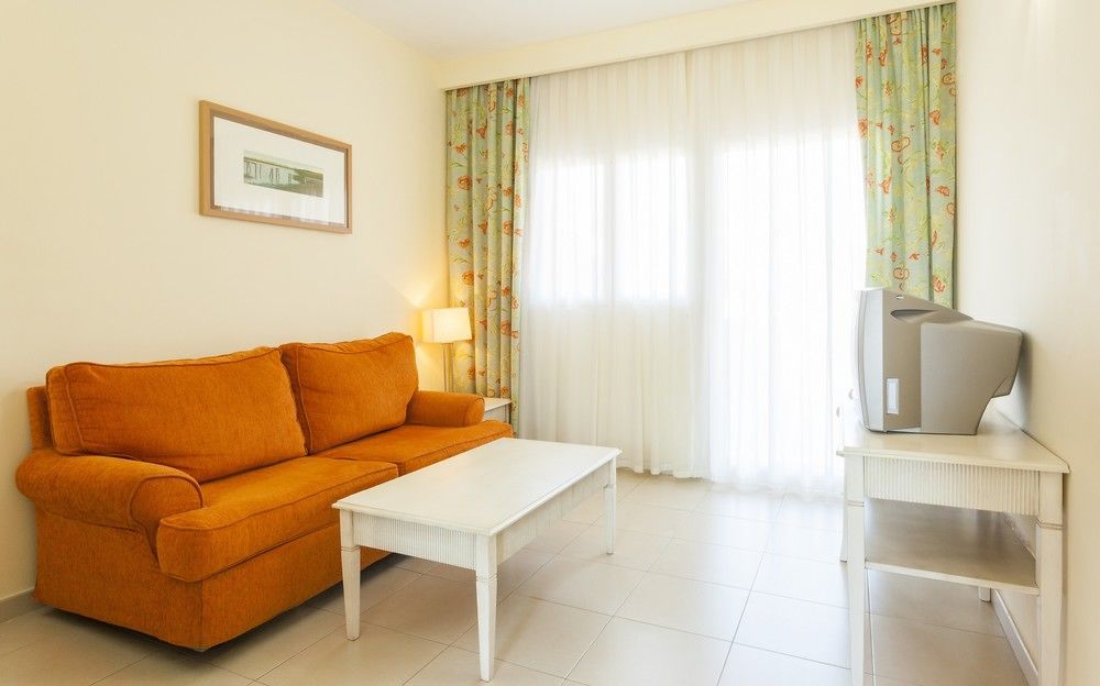 Aparthotel Ilunion Sancti Petri Novo Sancti Petri Zewnętrze zdjęcie